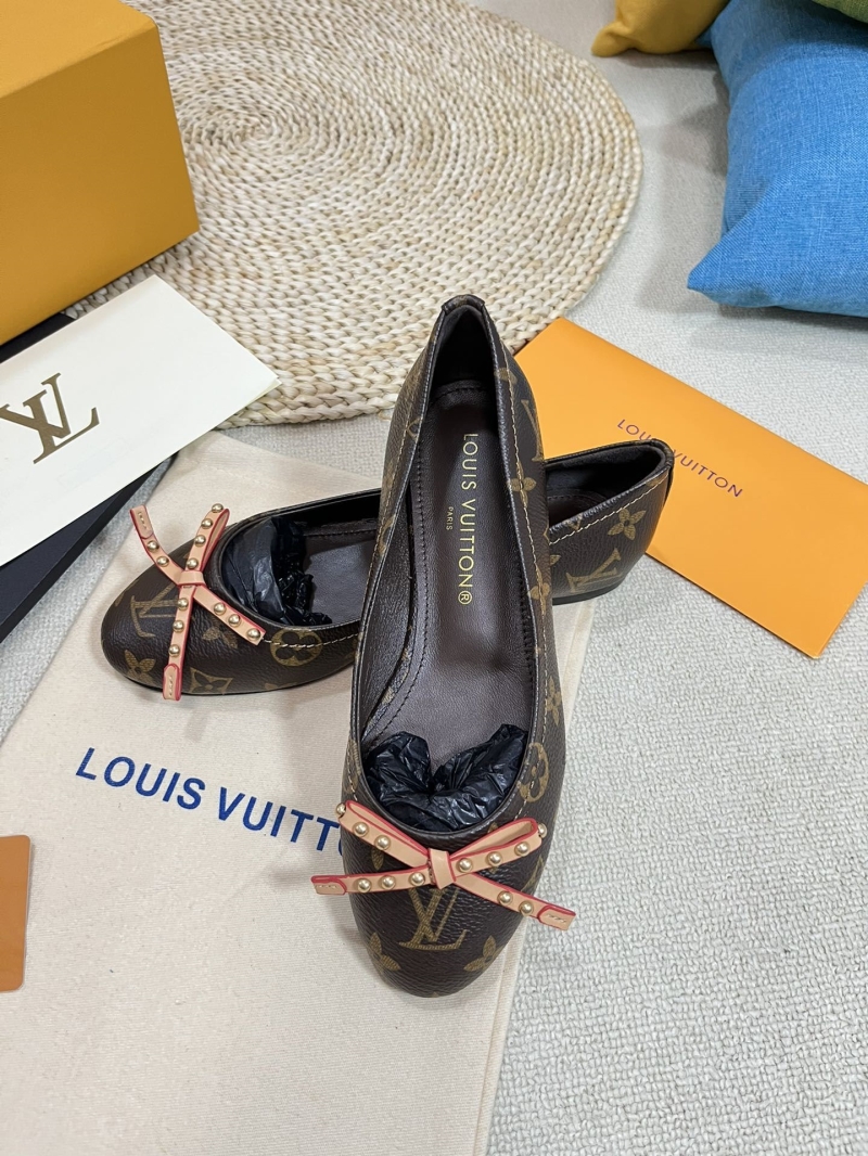 LV flat shoes